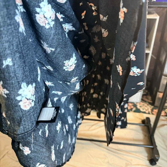 Torrid Size 4 Multicolor Small Foral Pattern Mini Sundress with Straps - Picture 5 of 10